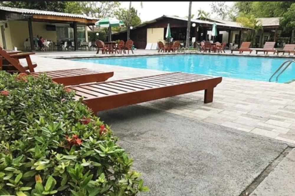 בואה ויסטה Aipana Plaza Hotel מראה חיצוני תמונה