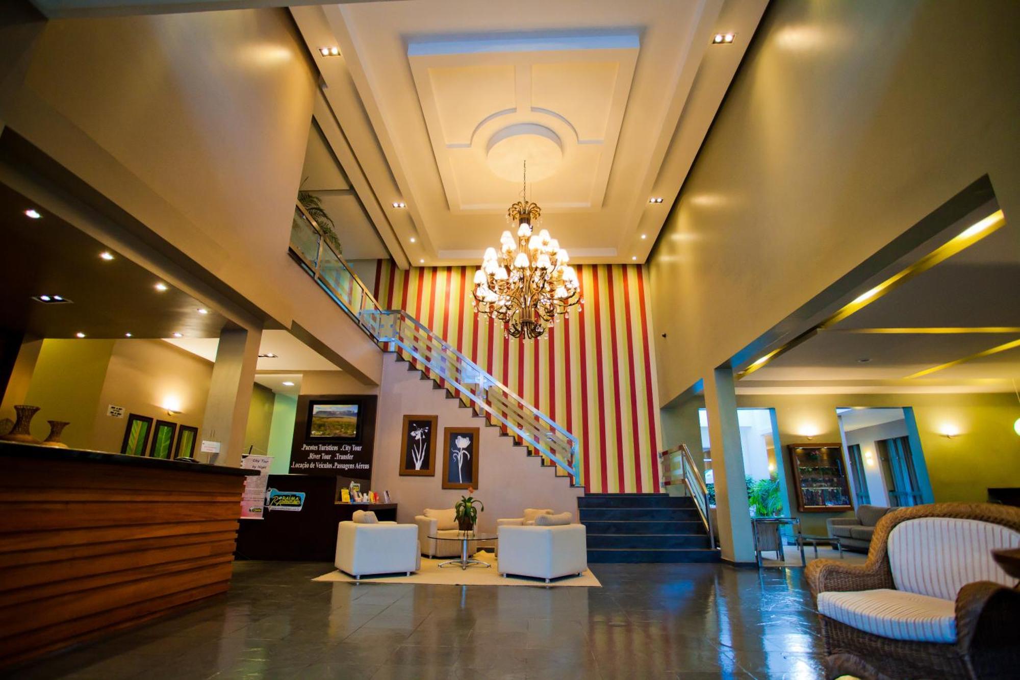 בואה ויסטה Aipana Plaza Hotel מראה חיצוני תמונה
